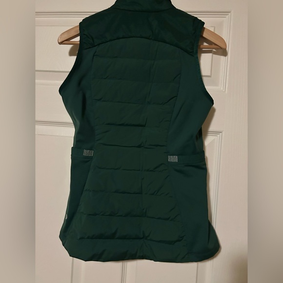 Lululemon Athletica Down for it all vest Size 6 - Picture 10 of 12